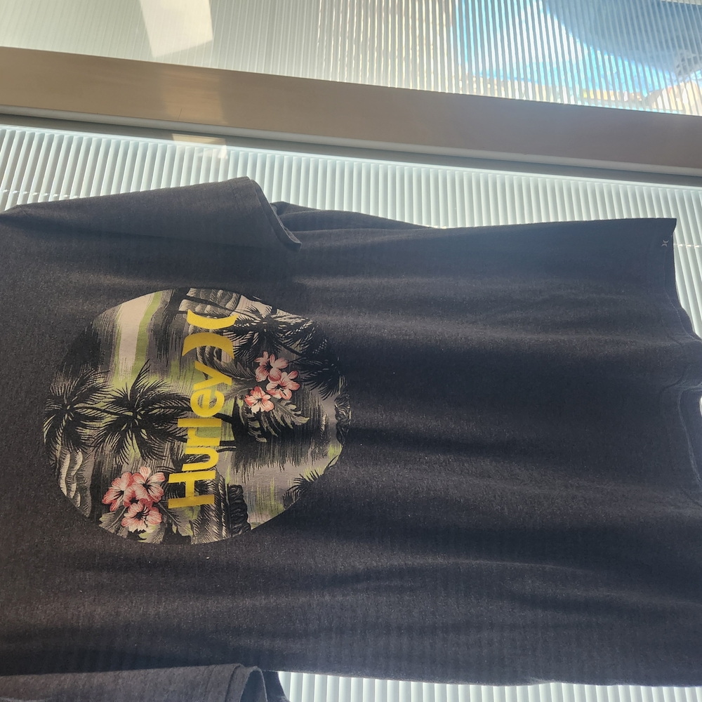Hurley Black Graphic T-Shirt